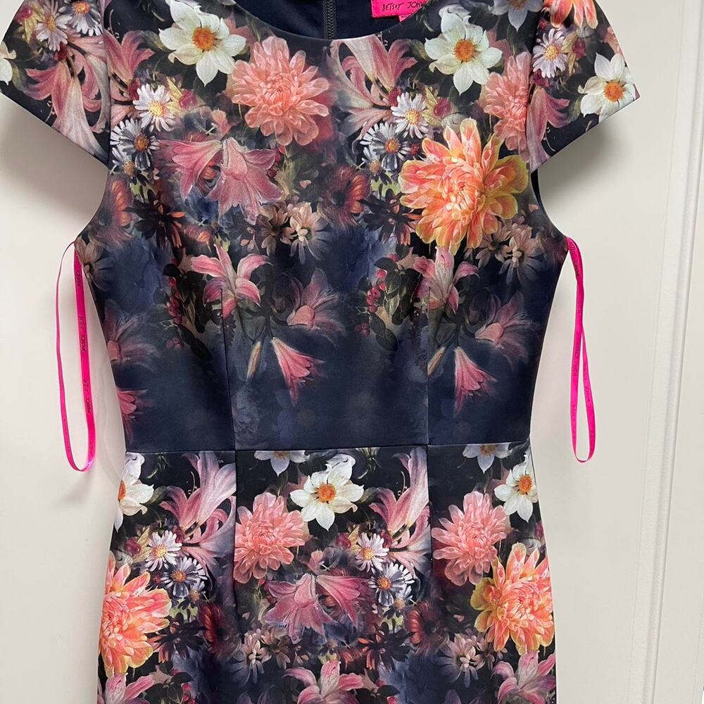 BETSEY JOHNSON BODYCON SCUBA FITTED FLORAL DRESS SIZE 8
